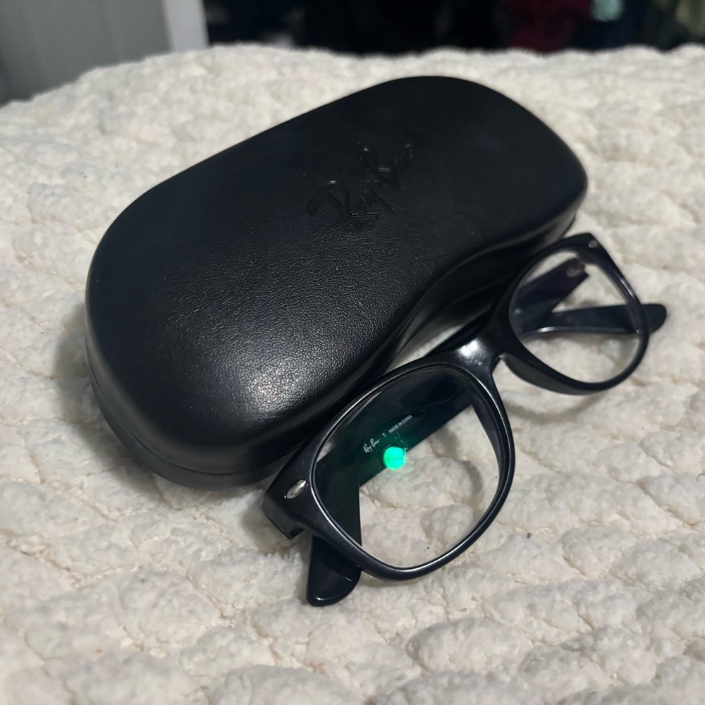 Ray-Ban Classic Black Eyeglasses with Case - Blue Light